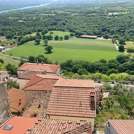 Zia Teresa Fitta In Bed & Breakfast Viggiano
